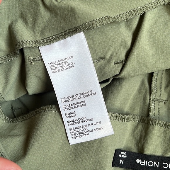 Blanc Noir Caravan Belted Paperbag Waist Short size medium - Picture 8 of 11